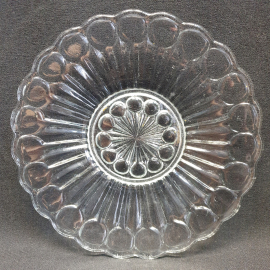 Тарелка стеклянная, диаметр 23 см, СССР